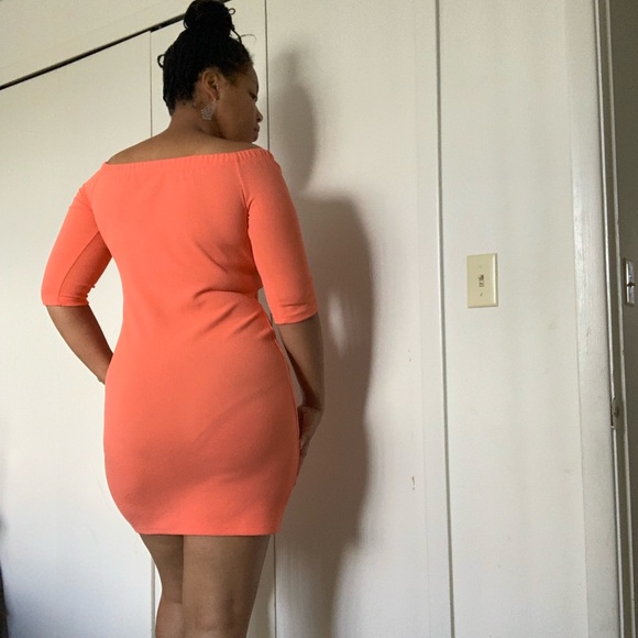 Coral, “cold-shoulder” midi dress. - Picture 5 of 5
